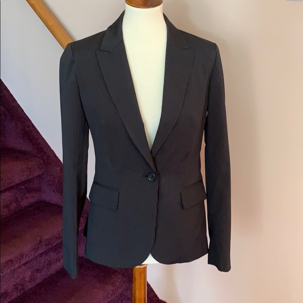 Women’s Suit Jacket NY & Co. Size 4